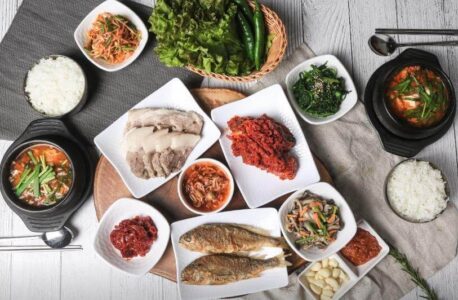 생생정보 27년 전통 굴보쌈