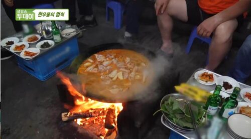 생방송투데이 38년 전통 솥뚜껑 닭매운탕