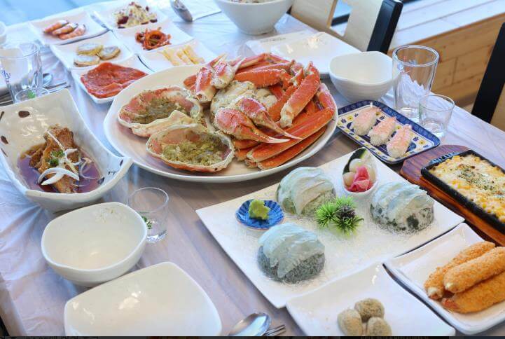 생방송오늘저녁 김대호 주말맛집 속초대게한상세트