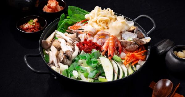 생생정보 장사의 신 25년 전통 얼큰 해물칼국수