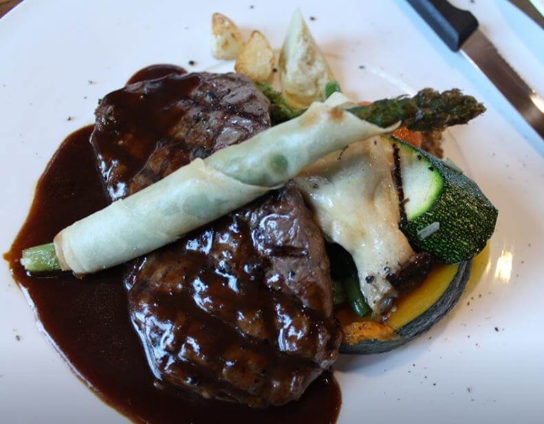 매일아침 김해 스테이크 한 접시